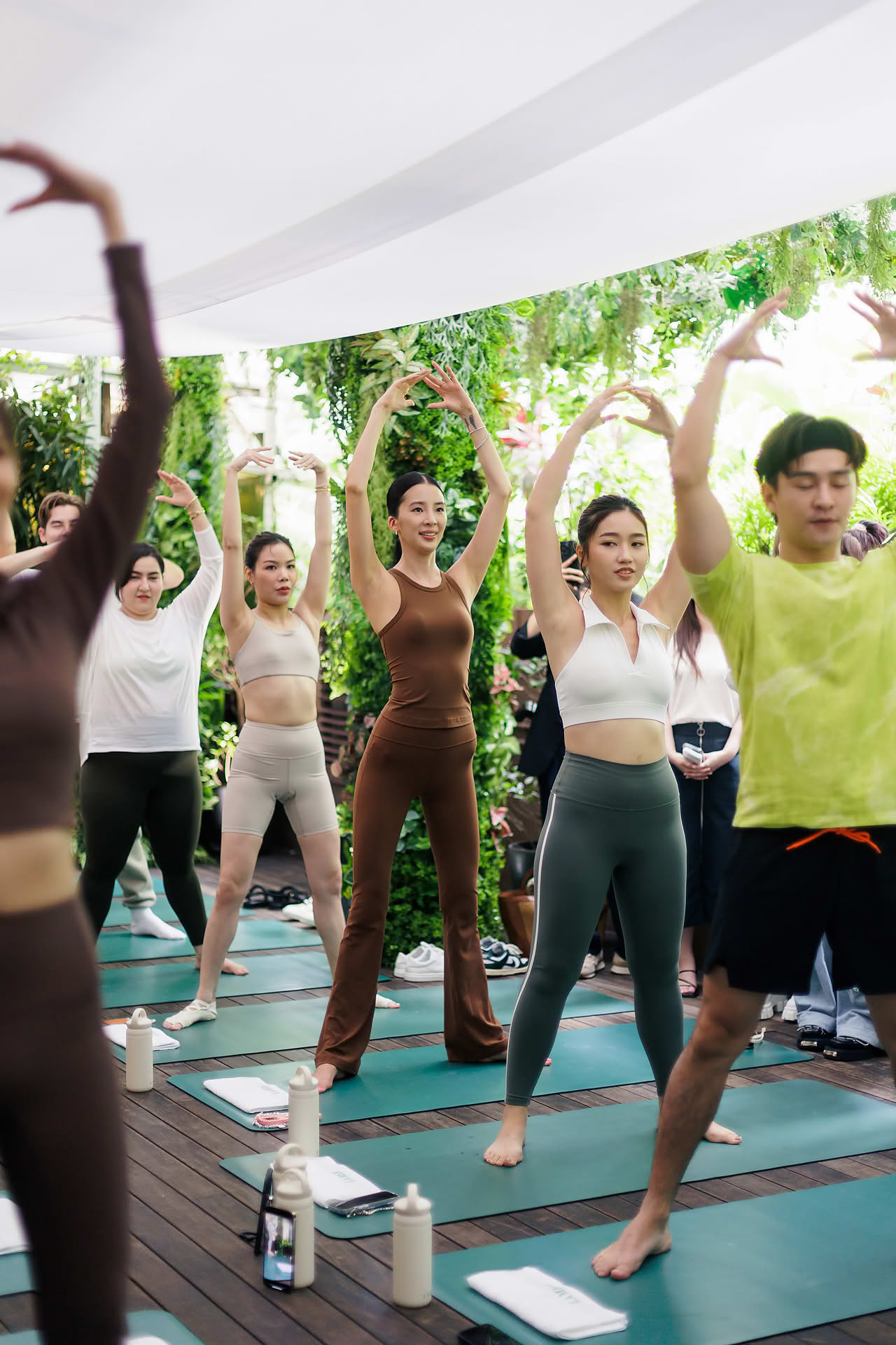 Influencers doing yoga at La Mer WCD