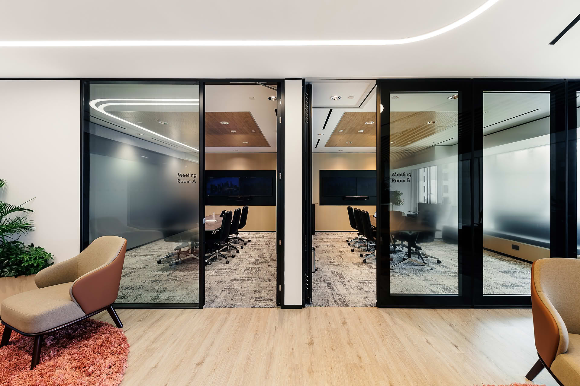 Photo of interior design for Goodwind office at Singapore Land Tower