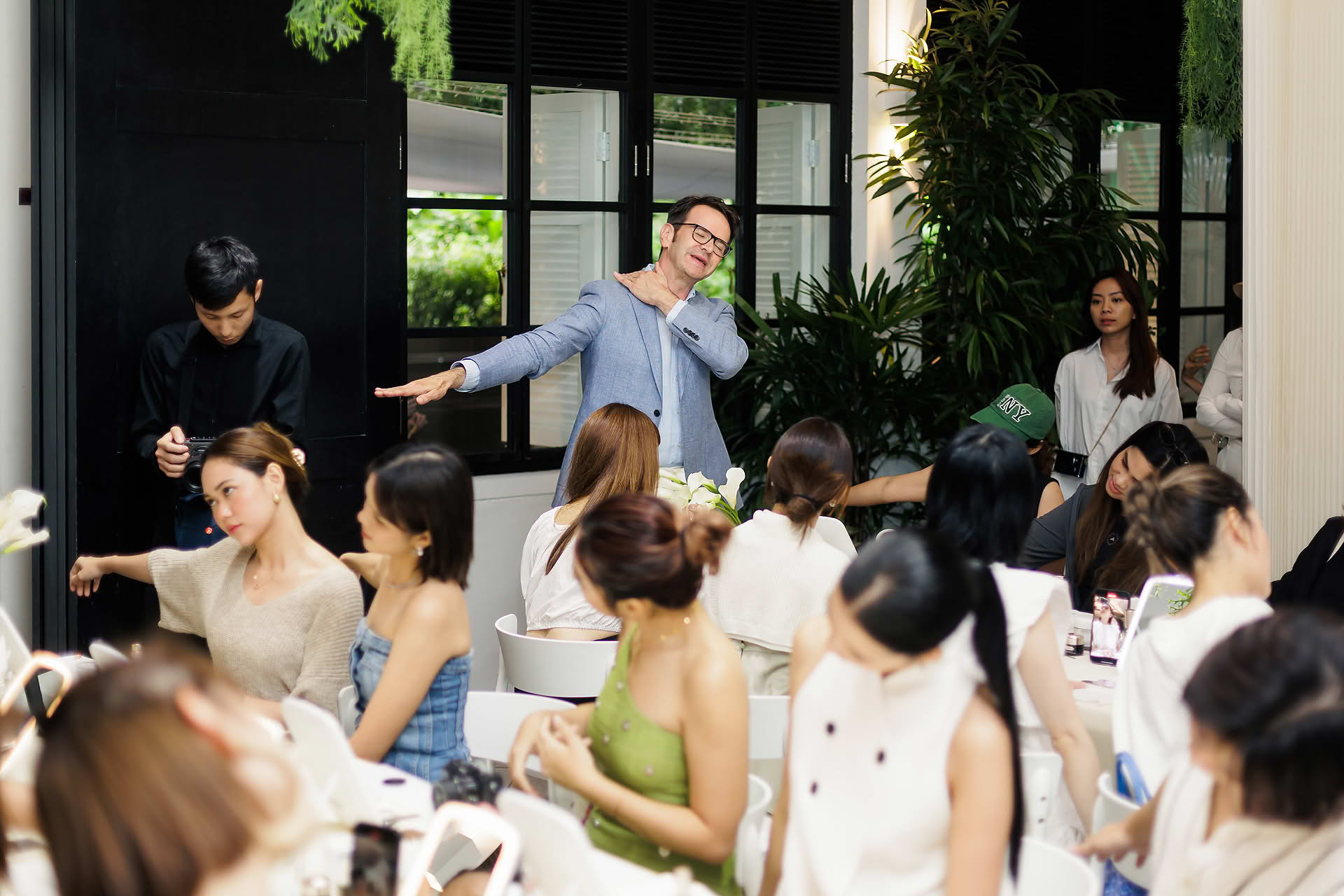 Stretching activity at La Mer WCD