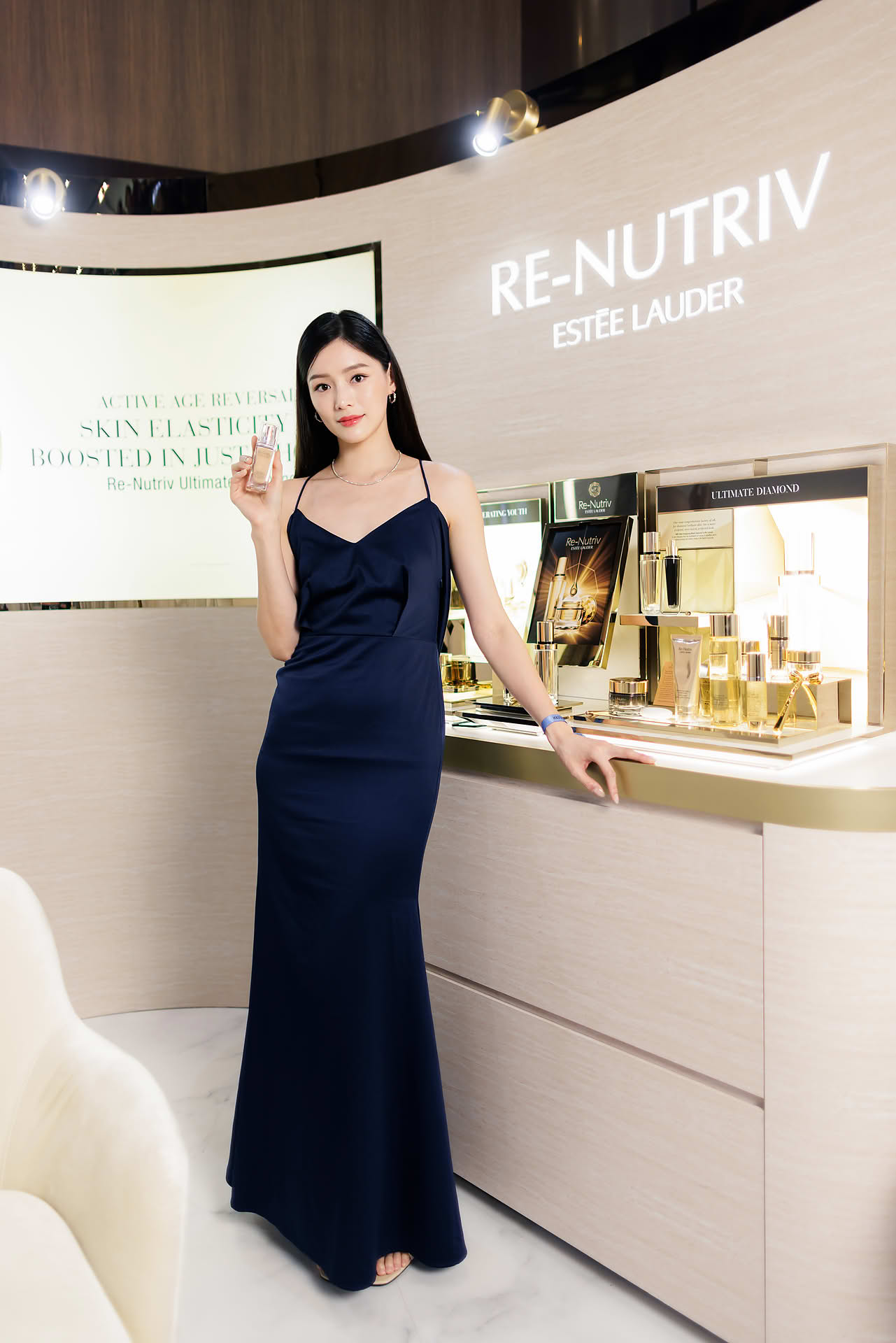 Celebrity posing with product at Estee Lauder Yoona PR event in Paragon