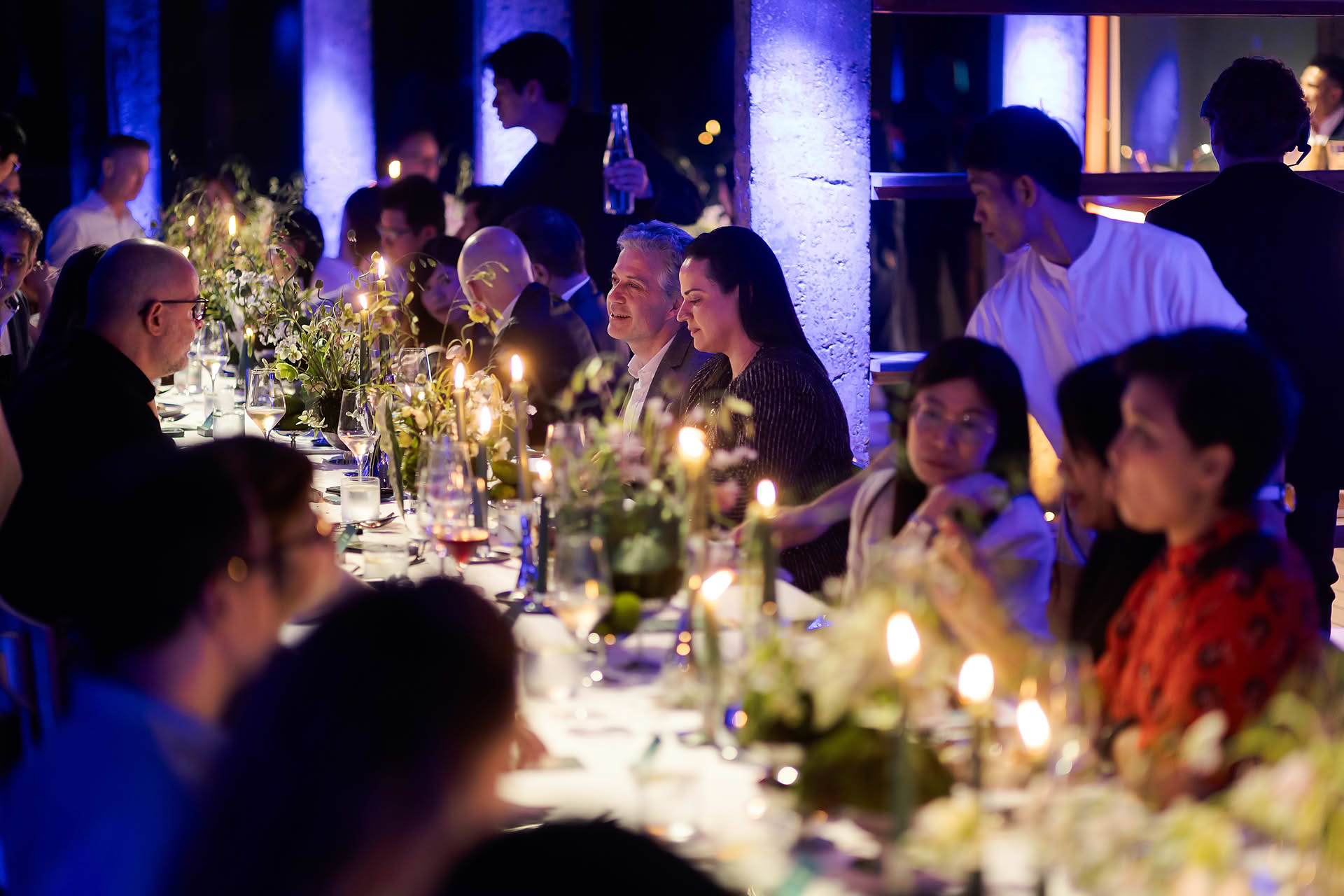 Guest enjoying dinner at Amex 1850