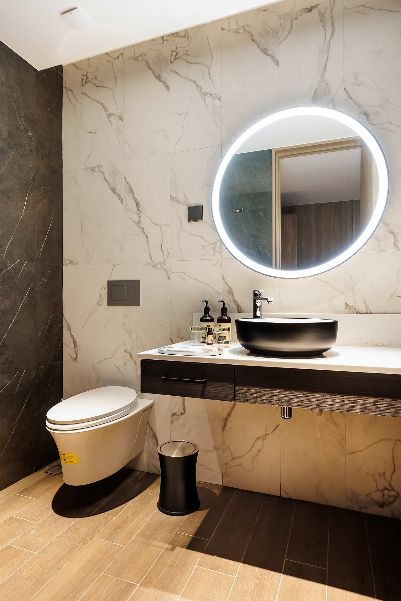 Amara Singapore hotel room interior design