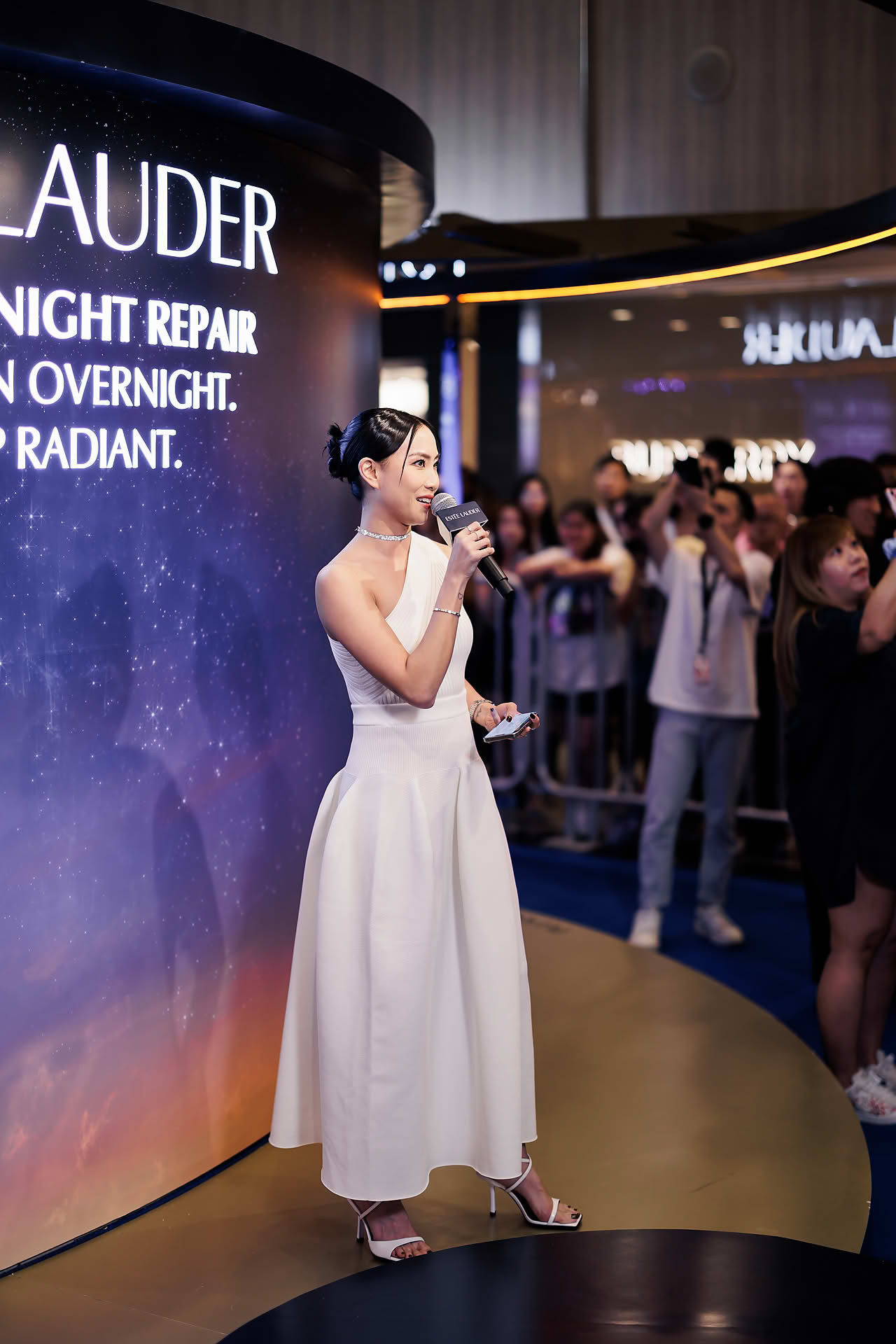 Sonia Chew speaking at Estee Lauder Yoona PR event in Paragon