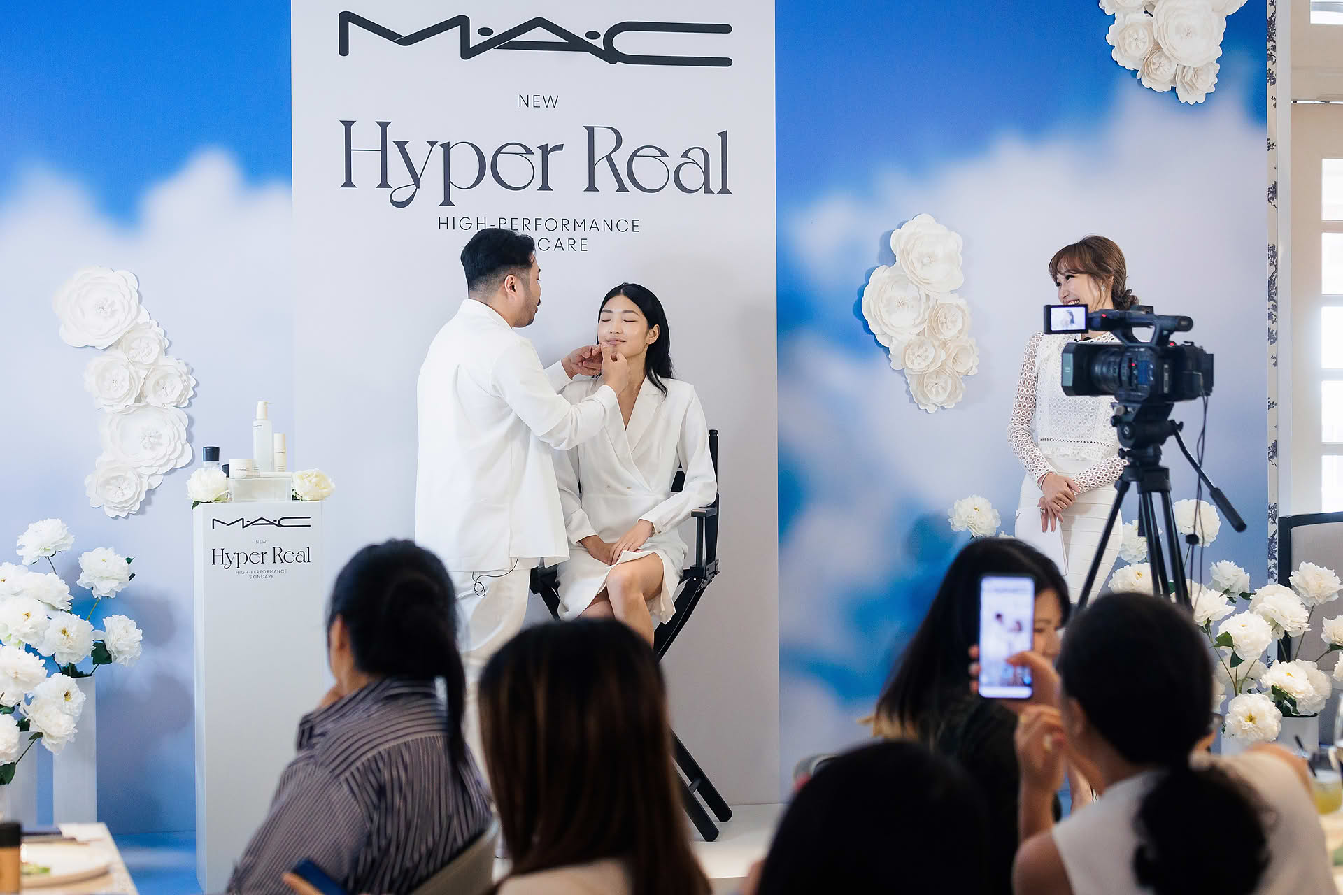 Makeup demonstration at MAC Hyper Real PR event