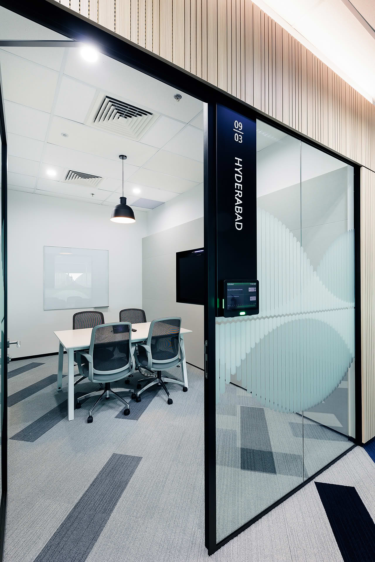 Interior photo of WSAudiology office