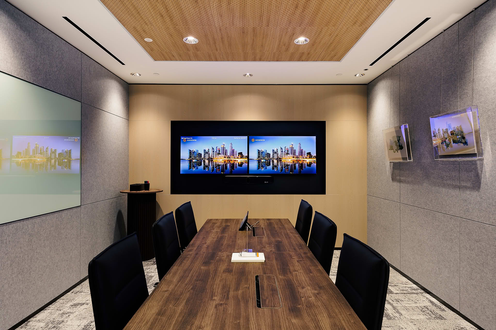 Photo of interior design for Goodwind office at Singapore Land Tower