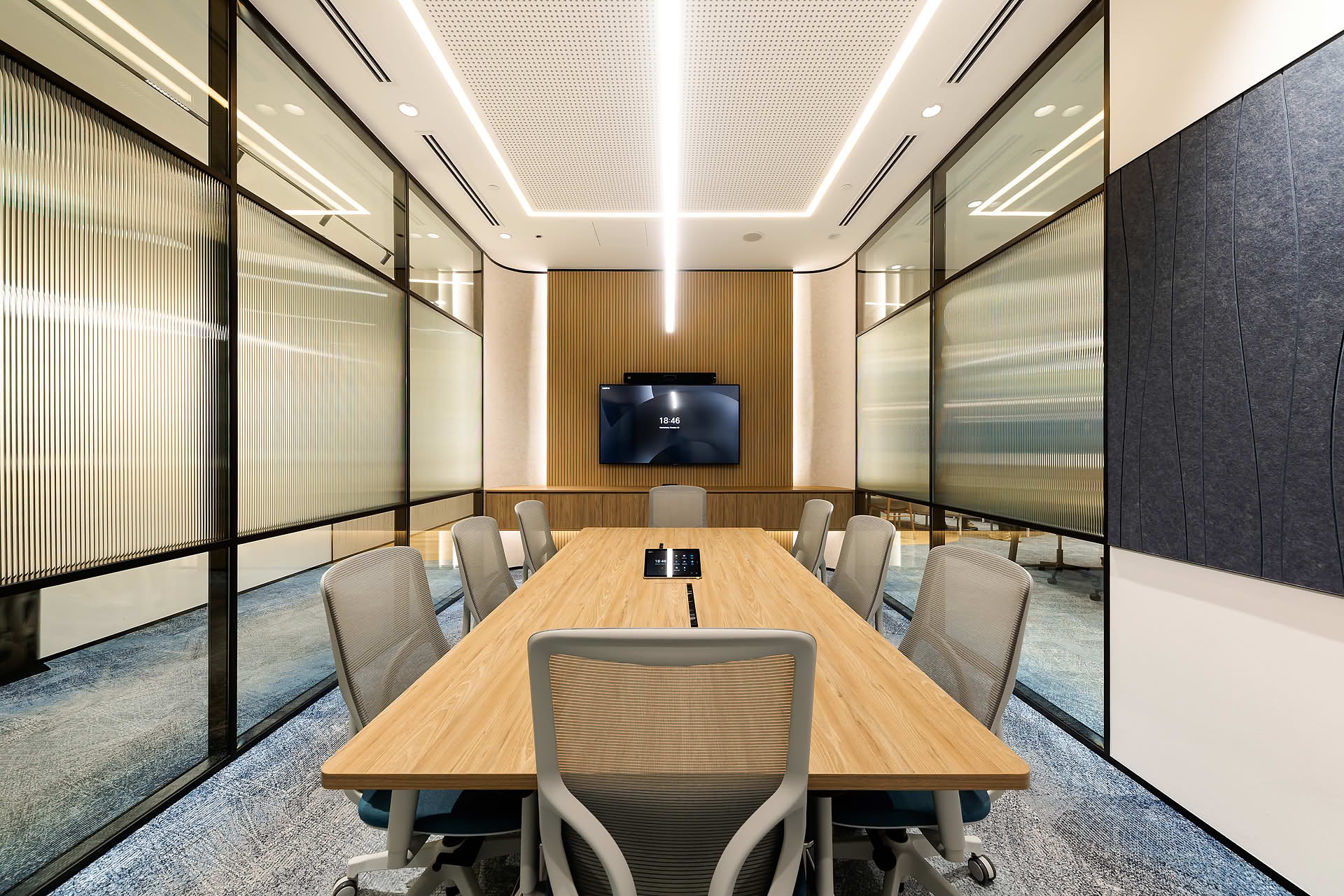 Photo of SLNG office interior design