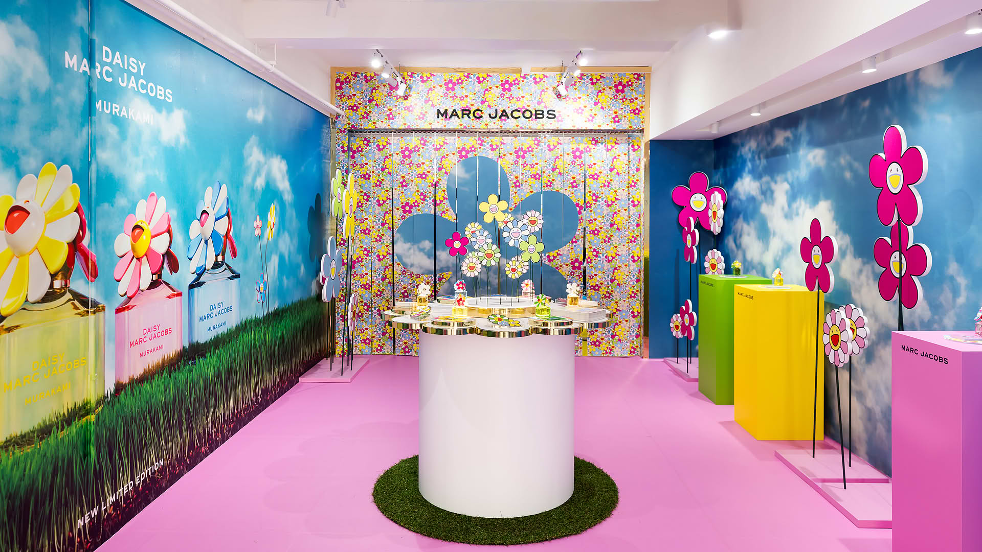 Marc Jacobs pop-up stall