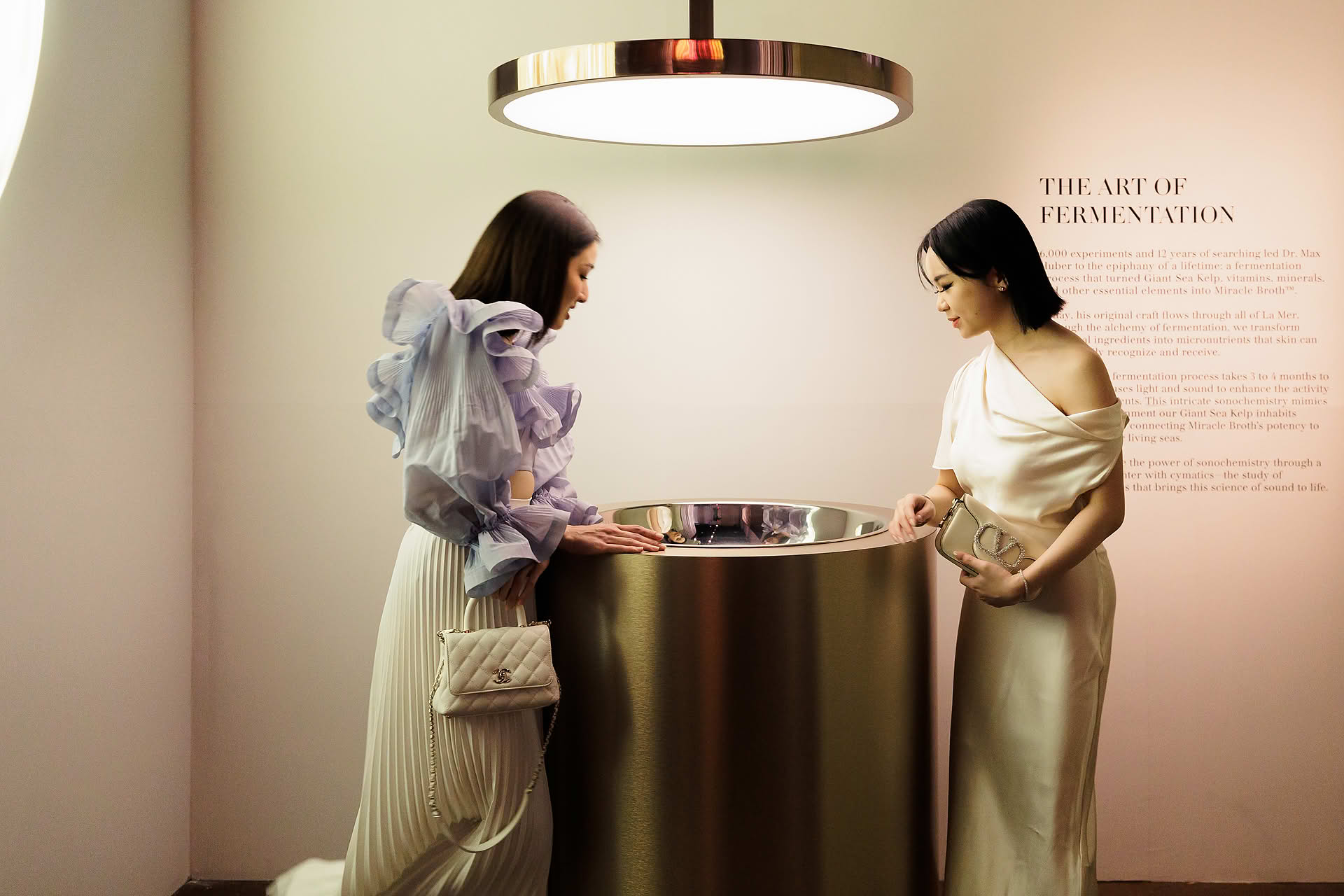 Influencer posing during La Mer WCD PR event